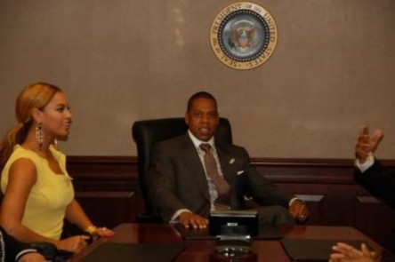 Jay Z and Beyonce in  The White House Situation Room. 1600 Pennsylvania Ave NW  Washington, DC 20500(202) 456-1111