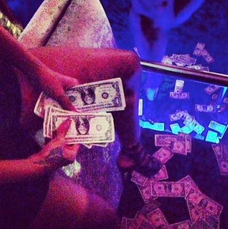 Dollar Power: As demonstrated by Rihanna on Instagram.